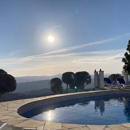 Casa Soleada Holiday Fully Private Villa Canillas de Aceituno Екстер'єр фото